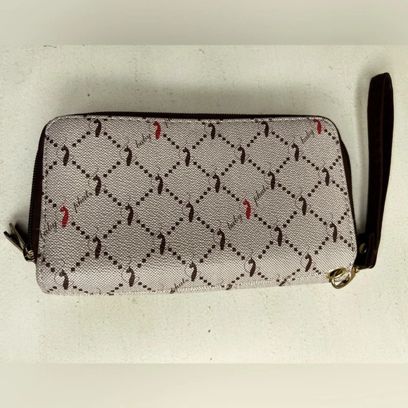 Baby Phat Y2K Tan Monogram Cat Logo Wallet Wristlet Gold Accent NEW - Picture 2 of 5